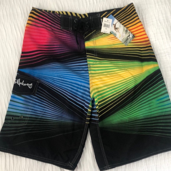 NWT Billabong Board Shorts - sz 34